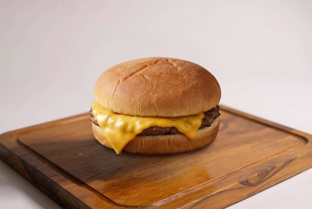 Cheeseburger.